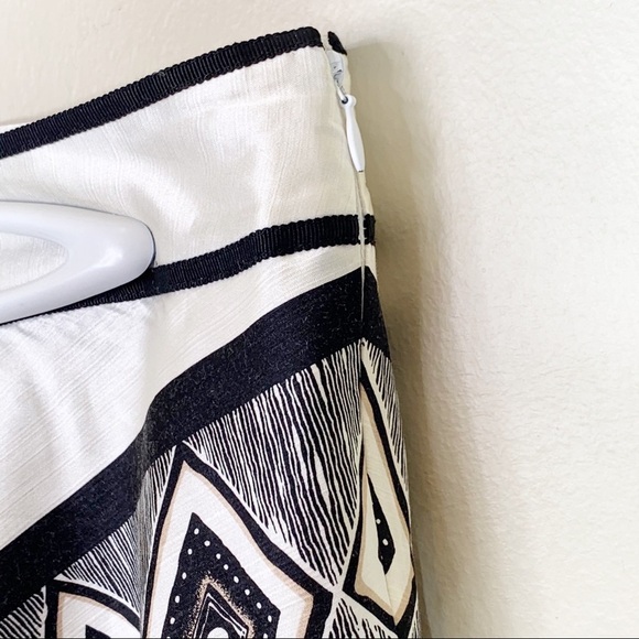 White House Black Market Silk Blend Pattern Skirt - Picture 3 of 6